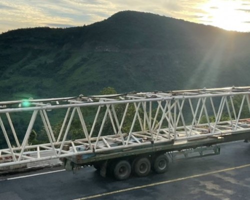 Vận chuyển hàng siêu trường siêu trọng - Vận chuyển cẩu tháp